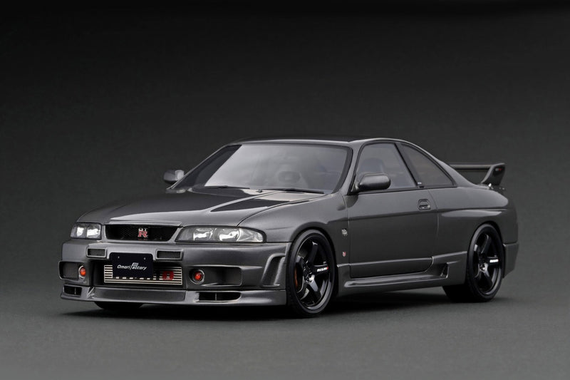 Ignition Model 1:18 Nissan Skyline GT-R (BCNR33) CRS