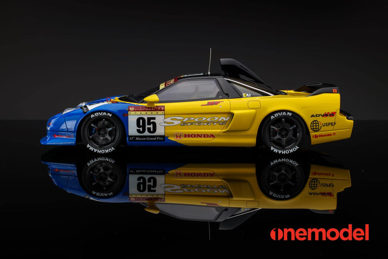 One Model 1:18 Honda NSX-R GT Spoon Sports Macau GP