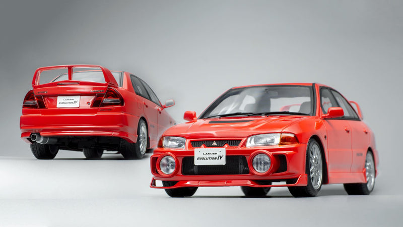 Pop Race 1/18 Mitsubishi Lancer EVO IV in Red