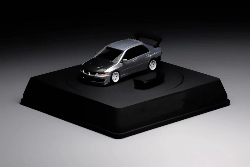 Peako Models 1:64 Mitsubishi 2006 Lancer Evolution VIII in Silver