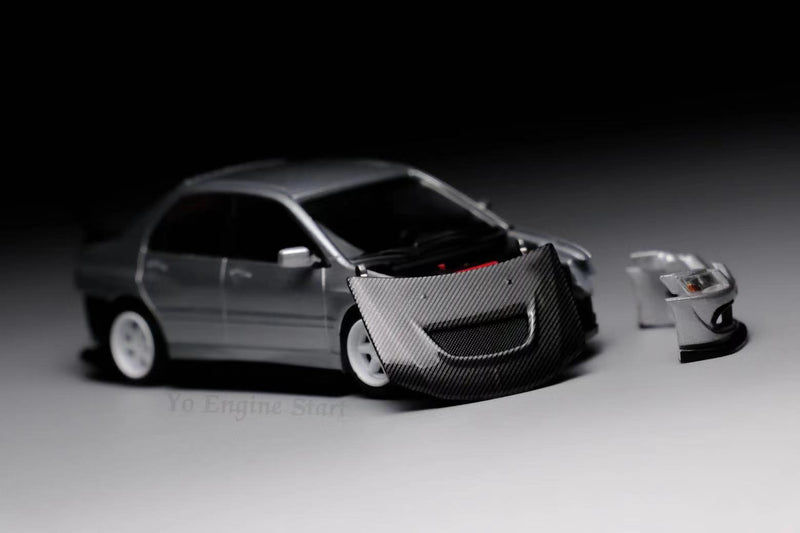 Peako Models 1:64 Mitsubishi 2006 Lancer Evolution VIII in Silver