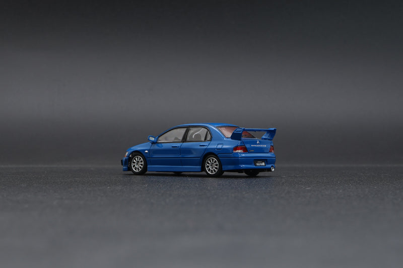 BM Creations 1:64 Mitsubishi Lancer EVO VII LHD in Blue