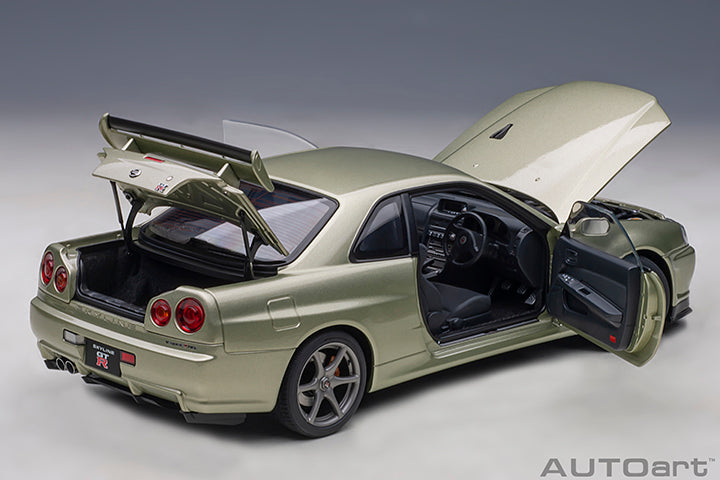 AUTOart 1:18 Nissan Skyline GT-R (R34) V-Spec II "NUR" in Millennium Jade