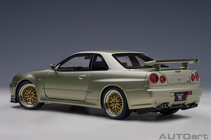 AUTOart 1:18 Nissan Skyline GT-R (R34) V-Spec II "NUR" in Millennium Jade with BBS LM Wheels