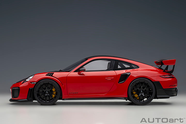 AUTOart 1:18 Porsche 911 (991.2) GT2 RS Weissach Package in Guards Red