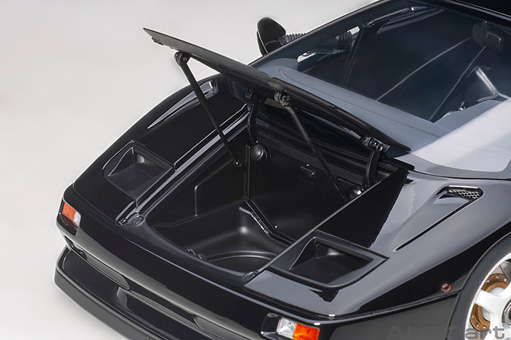 AUTOart 1:18 Lamborghini Diablo SV-R in Deep Black