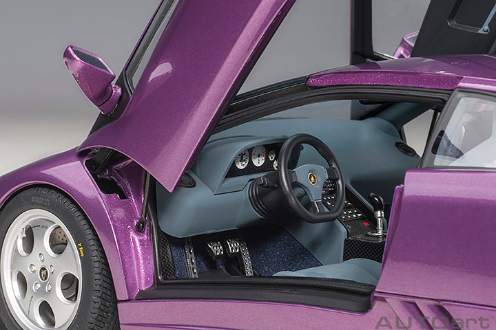 AUTOart 1:18 Lamborghini Diablo SE30 in Viola SE30 Metallic Purple