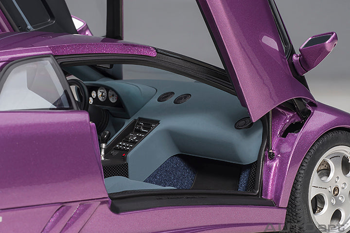 AUTOart 1:18 Lamborghini Diablo SE30 in Viola SE30 Metallic Purple