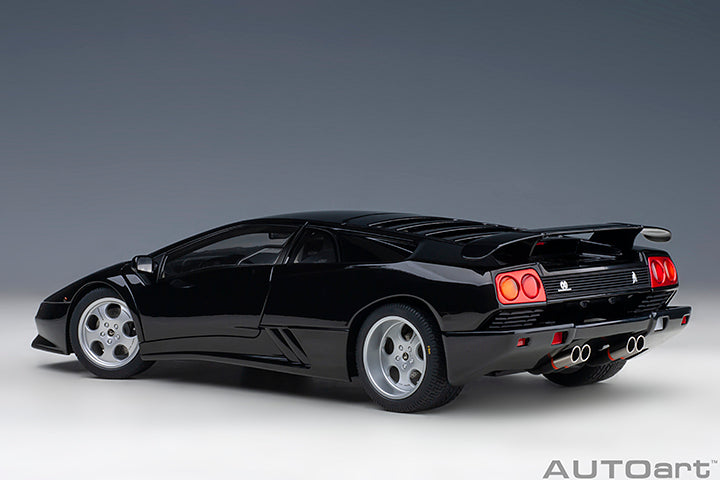 AUTOart 1:18 Lamborghini Diablo SE30 in Deep Metallic Black