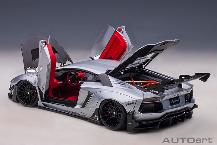 AUTOart 1:18 Liberty Walk Lamborghini Aventador Limited Edition in Matte Metallic Silver