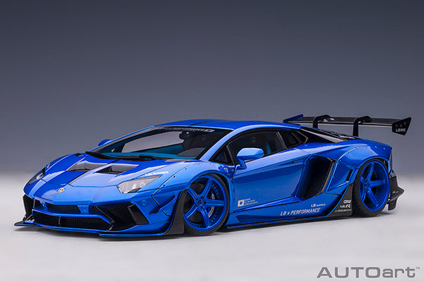 AUTOart 1:18 Liberty Walk Lamborghini Aventador Limited Edition in Hyper Blue