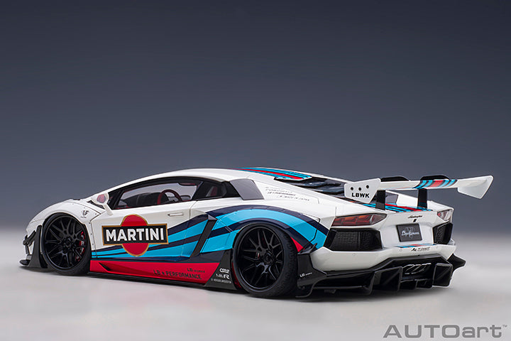 AUTOart 1:18 Liberty Walk Lamborghini Aventador Limited Edition in Martini Livery