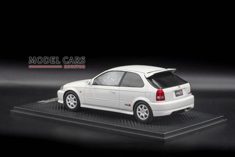 One Model 1:18 Honda Civic Type-R EK9 White