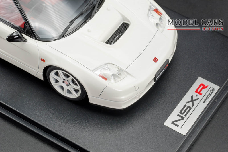 One Model 1:18 Honda NSX-R NA2 White