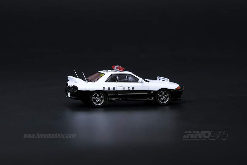 INNO Models 1:64 Nissan Skyline GTR R32 Police Car