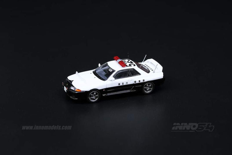 INNO Models 1:64 Nissan Skyline GTR R32 Police Car