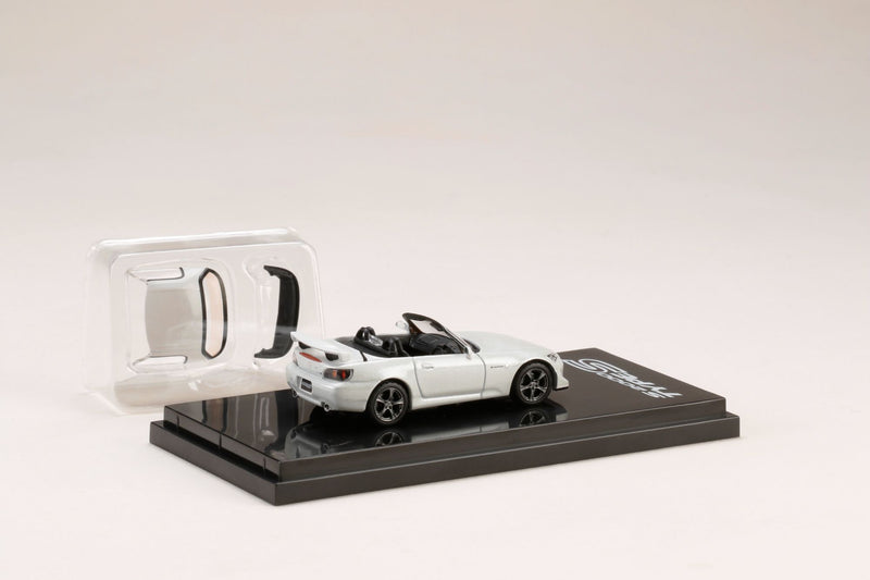 Hobby Japan 1:64 Honda S2000 (AP2) Platinum White Pearl with Removable Hardtop