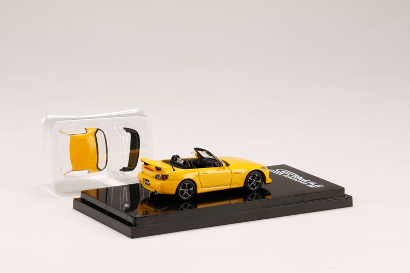 Hobby Japan 1:64 Honda S2000 (AP2) New Indy Yellow Pearl with Removable Hardtop