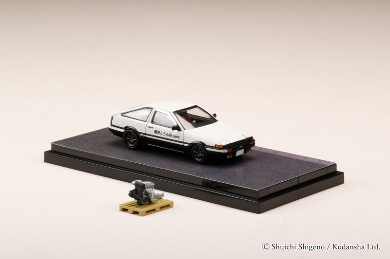 Hobby Japan 1:64 Toyota Sprinter Trueno GT APEX (AE86) 頭文字 D / WITH 4A-GE DISPLAY MODEL