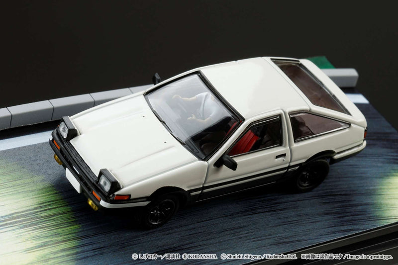 Hobby Japan 1:64 Toyota SPRINTER TRUENO GT APEX AE86 / INITIAL D VS Ryosuke Takahashi With Takumi Fujiwara Figure