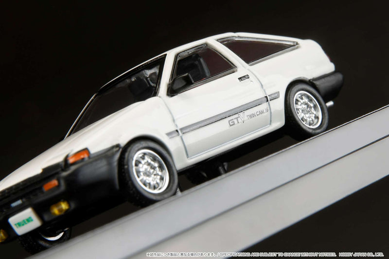 Hobby Japan 1:64 Toyota Sprinter Trueno GTV (AE86) in White with Engine Display Model