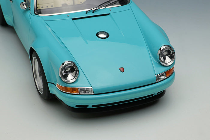 Make Up Co., Ltd. 1:18 Porsche Singer 911 (964) Targa in Mint Green