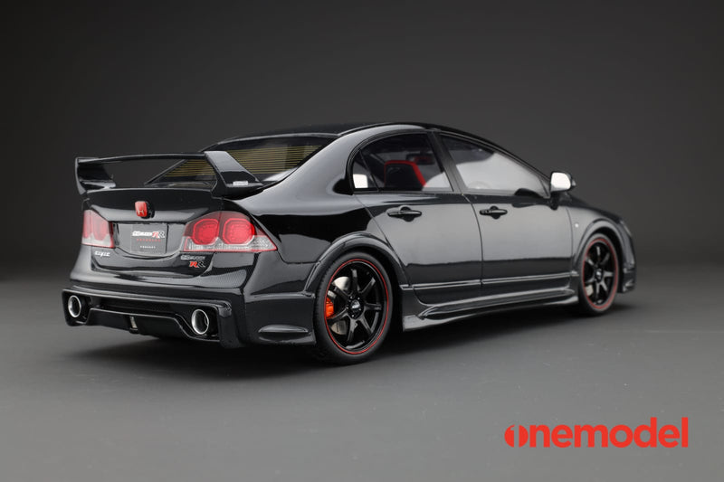 One Model 1:18 Honda Civic FD2 Mugen RR Advanced Concept in Black / Carbon