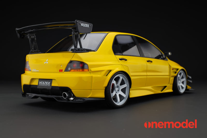 One Model 1:18 Mitsubishi Lancer Evolution IX Voltex with Carbon Bonnet in Yellow