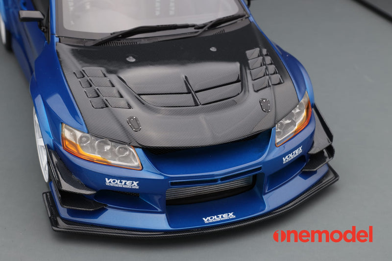 One Model 1:18 Mitsubishi Lancer Evolution IX Voltex with Carbon Bonnet in Blue