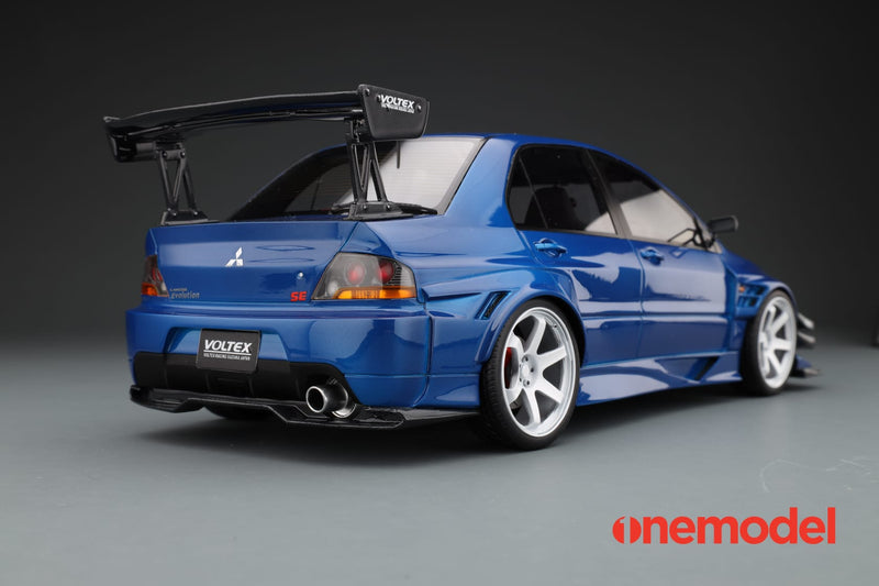 One Model 1:18 Mitsubishi Lancer Evolution IX Voltex with Carbon Bonnet in Blue