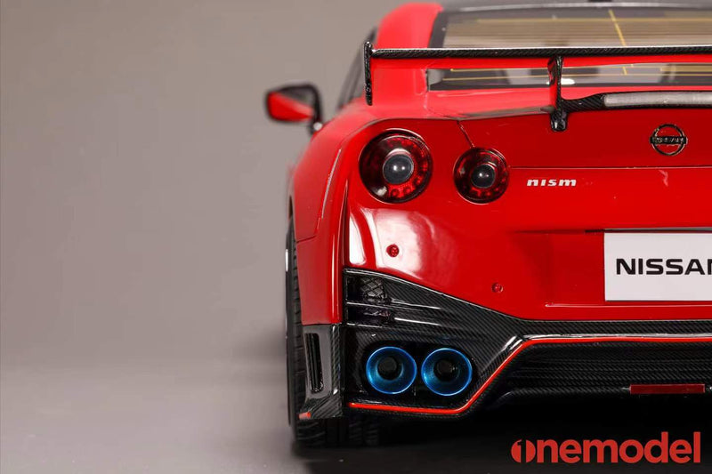 One Model 1:18 Nissan GT-R (R35) 2020 NISMO Edition in Solid Red