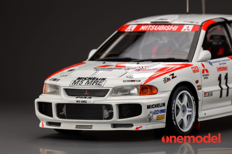 One Model 1:18 Mitsubishi Lancer EVO III WRC Racing Version