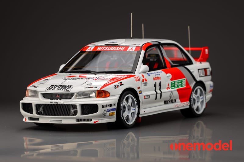 One Model 1:18 Mitsubishi Lancer EVO III WRC Racing Version