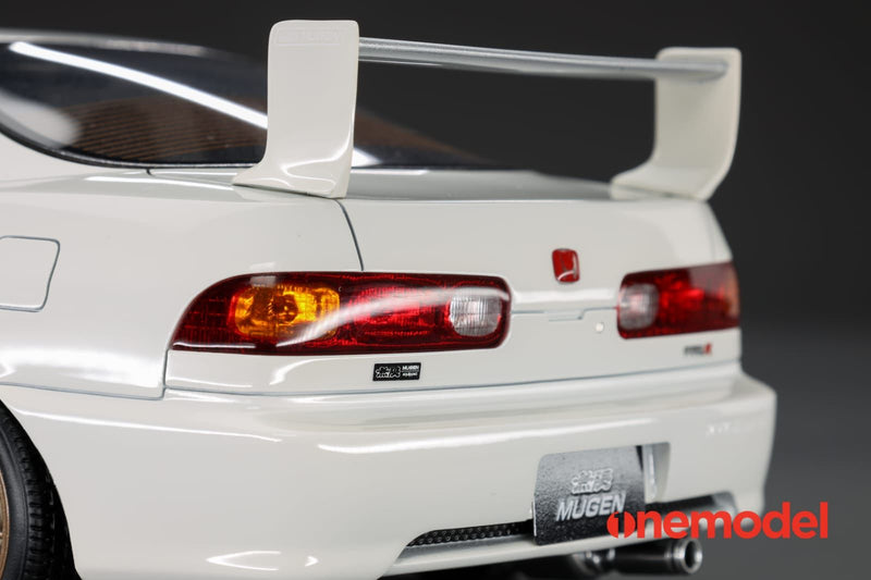 One Model 1:18 Honda Integra Type-R (DC2) Mugen Edition in White