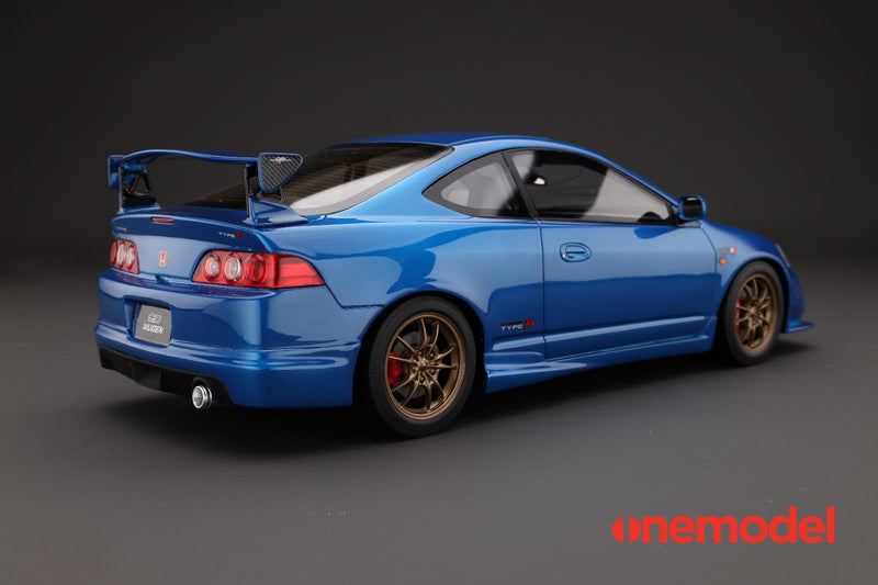 One Model 1:18 Honda Integra Type-R (DC5) Mugen Edition in Blue