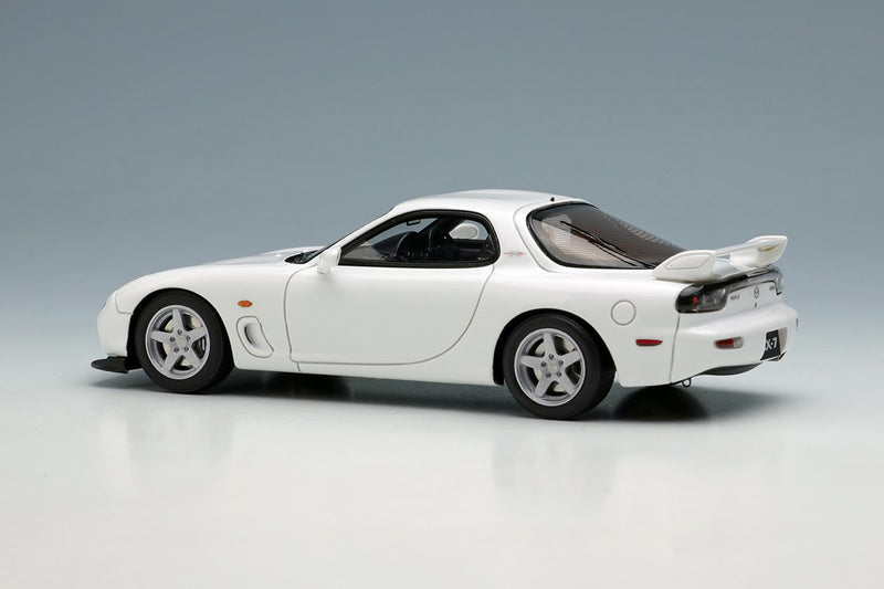 Make Up Co., Ltd / Vision 1:43 Mazda RX-7 (FD3S) Type R Bathurst R 2001 in Pure White