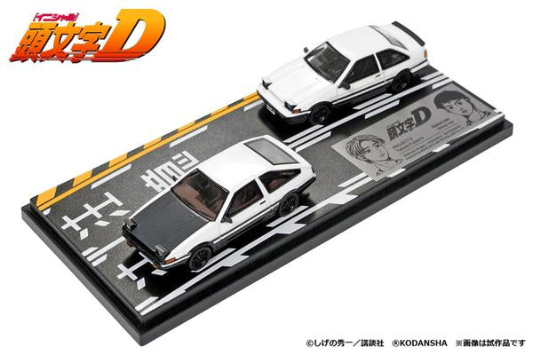 Initial D Set Volume 1 Takumi Fujiwara Trueno (AE86) & Shinji Inui Trueno 2 Door (AE86)