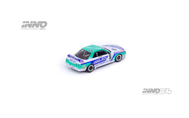 INNO Models 1:64 Nissan Skyling GTS-R (R32)