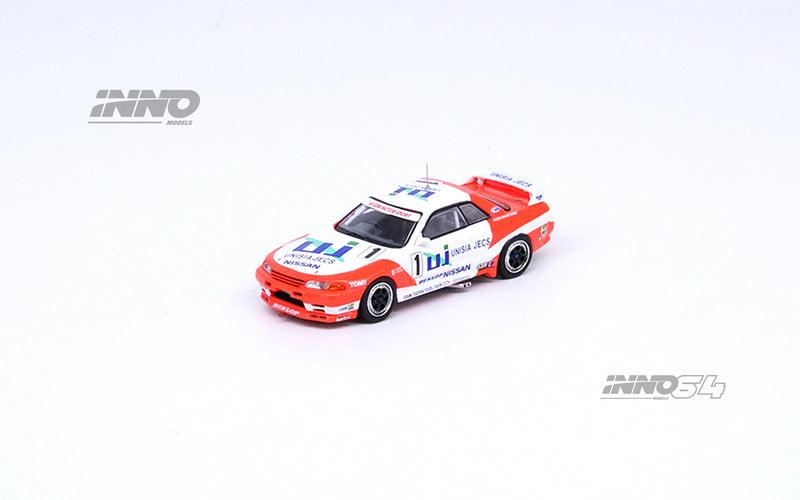 INNO64 1:64 Nissan Skyline GT-R (R32)