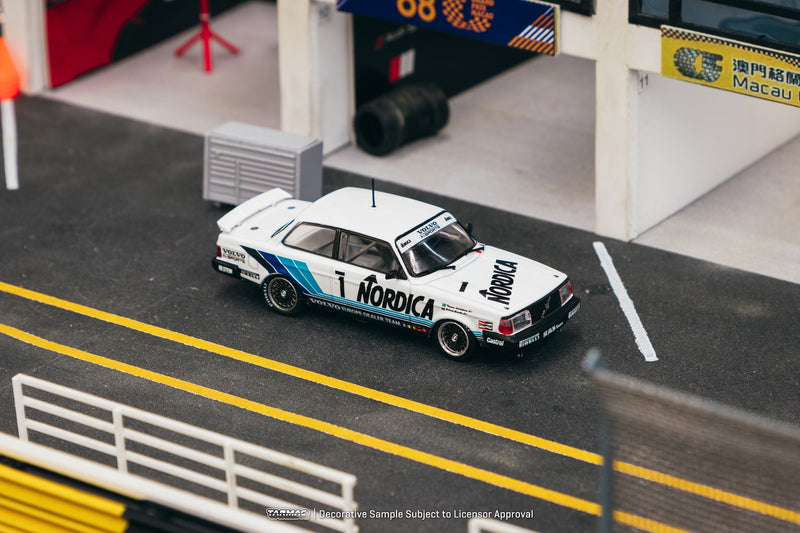 Tarmac Works 1:64 Volvo 240 Turbo, ETCC Zolder 1986 Winner, Johnny Cecotto / Thomas Lindström