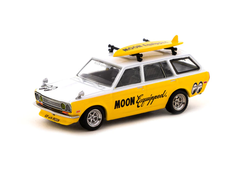 Tarmac Works 1:64 Nissan Datsun (510) Bluebird Wagon Moon Equipped