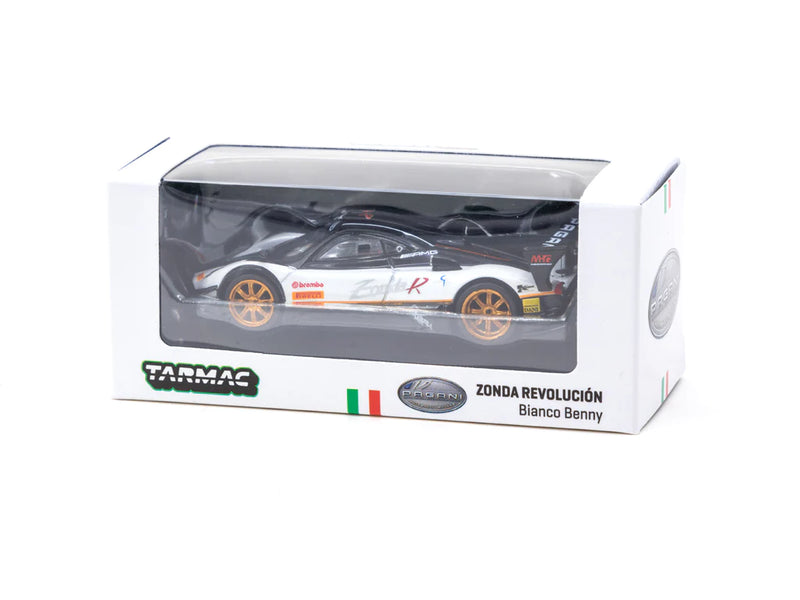 Tarmac Works 1:64 Pagani Zonda Revolución in Bianco Benny