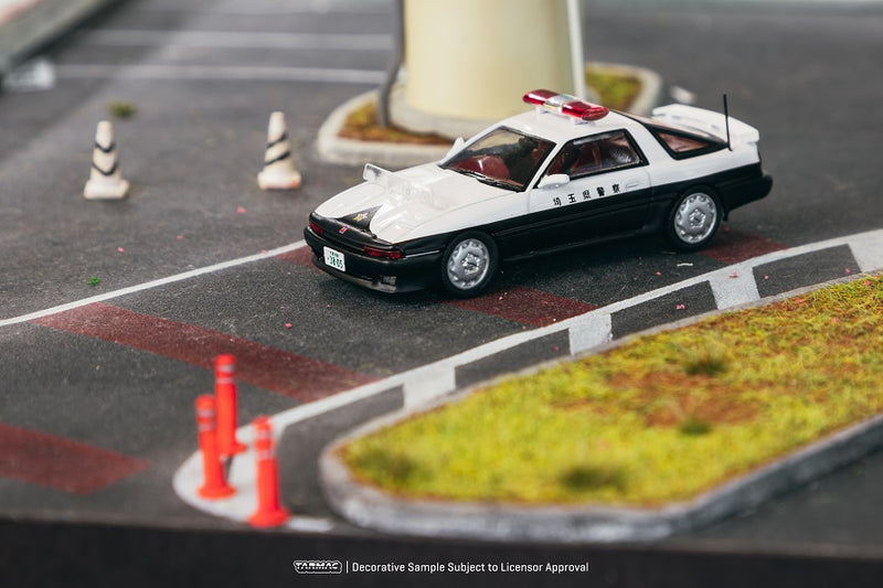 Tarmac Works 1:64 Toyota Supra (A70) Japanese Police Car