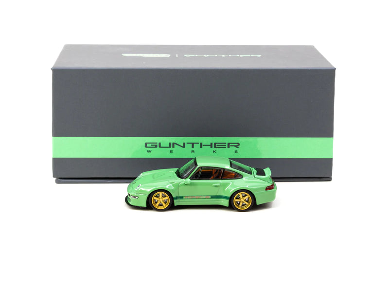 Tarmac Works 1:64 Porsche 993 Gunther Werks in Green