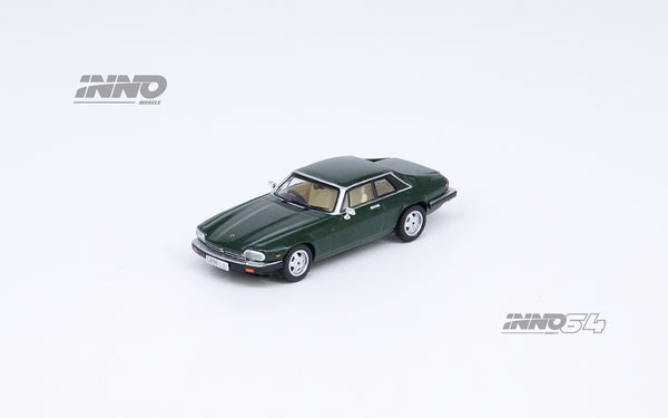 INNO64 1:64 Jaguar XJ-S in British Racing Green