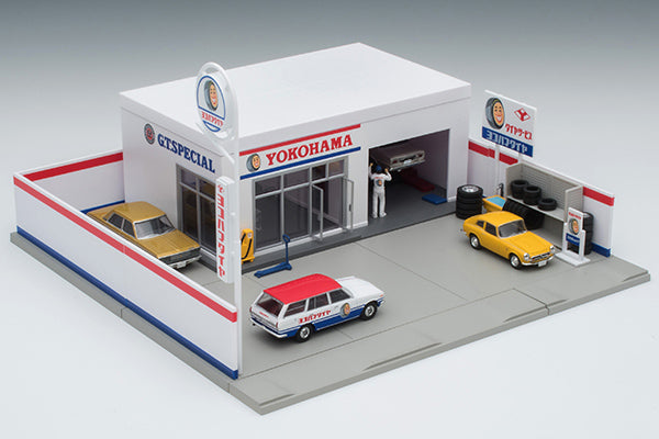 Tomytec 1:64 Tomicarama Tire Shop (Yokohama Tire)