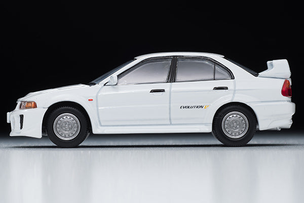 Tomytec 1:64 Mitsubishi Lancer Evolution IV White