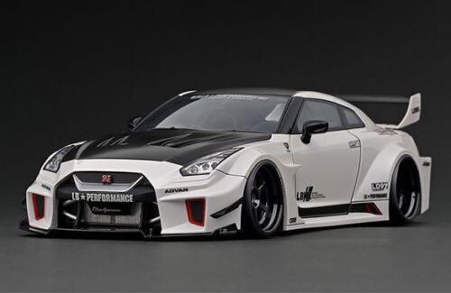 Ignition Model 1:18 Nissan Skyline GTR 35GT-RR Silhouette WORKS LB in White with Ms. Kato Figure