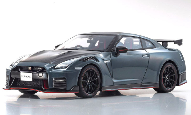 Kyosho 1:18 Nissan GT-R 2022 NISMO in Gray